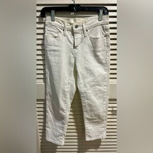 Levi's Women's 311 Shaping Skinny Capris Medium Rise Medium white , Size 25